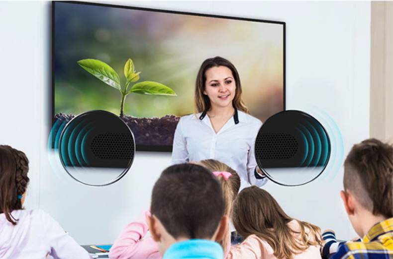 La pantalla de la LG tiene altavoces Integrados de 12W